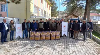 Afyonkarahisar'da çiftçilere devlet destekli korunga tohumu dağıtıldı