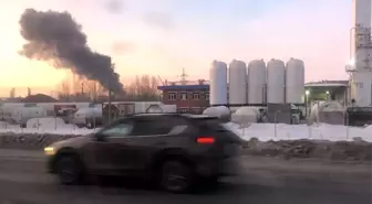 Rusya'da Petrol Rafinerilerine Dron Saldırısı: Yangın Çıktı, 8 Kişi Yaralandı