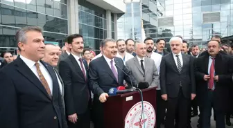 Sağlık Bakanı Fahrettin Koca, Yan Dal Uzmanlığı İçin Mecburi Hizmet Düzenlemesi Yapılacağını Açıkladı