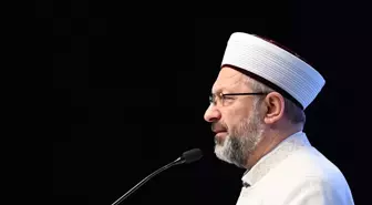 Diyanet İşleri Başkanı Ali Erbaş: Medya İslam karşıtlığının en etkin faktörlerinden biridir