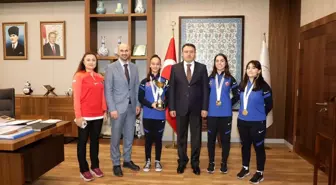 Kütahya Gençlik Merkezi sporcusu Hatice Yel Türkiye Şampiyonası'nda şampiyon oldu