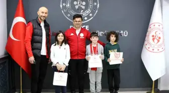 Düzceli Sporcular Gençlik ve Spor Müdürü'nü Ziyaret Etti