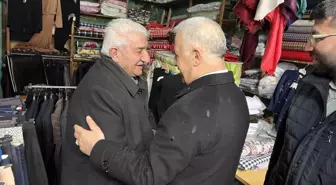 Ulaştırma Bakanı Ahmet Arslan, Sarıkamış'ta Vatandaşlar ve Esnafla Buluştu