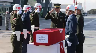 Konya'da düşen askeri eğitim uçağındaki şehit için tören düzenlendi