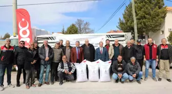 Eskişehir'de Nohut Üretmezsek Olmaz Projesi kapsamında Çifteler çiftçisine nohut tohumu desteği verildi