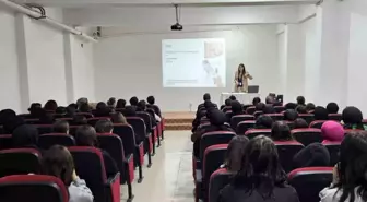 Düzce Zübeyde Hanım Mesleki ve Teknik Anadolu Lisesi'nde Çocuk Sağlığı ve Aşılama Eğitimi Verildi