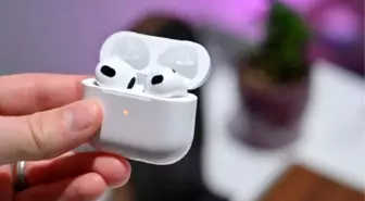 Apple'ın Ekranlı AirPods Patentine İlgi Artıyor