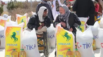 TİKA, Afganistan'da 400 aileye gıda yardımında bulundu