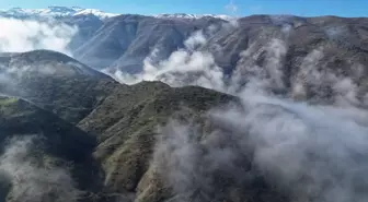 Uludere'de etkili olan sis dronla görüntülendi