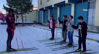 Ağrılı milli kayakçı, kız çocuklarına umut oluyor