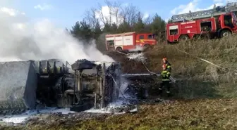 Denizli'de Yoldan Çıkan Tır Alev Aldı