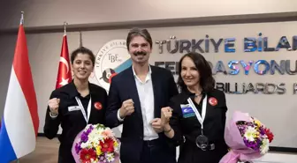 Türkiye 1 Kadın Milli Takımı Avrupa Takımlar 3 Bant Bilardo Şampiyonası'nda Gümüş Madalya Kazandı