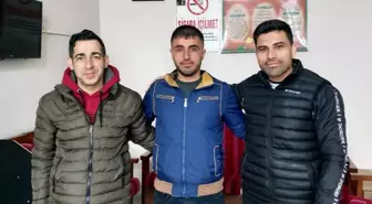 Diyarbakır'da Yanlışlıkla Gönderilen Parayı İade Etti