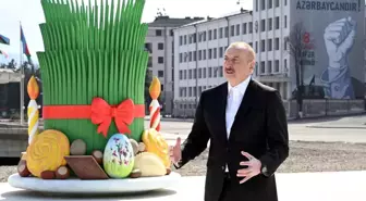 Azerbaycan Cumhurbaşkanı İlham Aliyev, Karabağ'ın Ermenistan işgalinden kurtarılan Hankendi şehrinde Nevruz Bayramı ateşini yaktı