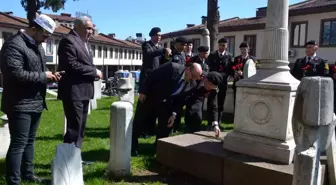 Çanakkale Şehidi Yüzbaşı Necati Bey, Kabri Başında Anıldı