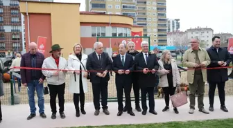 Edirne'de Köpeklere Özel Oyun Alanı ve Eğitim Parkı Açıldı