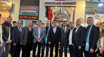 İYİ Parti İstanbul Büyükşehir Belediye Başkan Adayı Buğra Kavuncu Kapalıçarşı Esnafını Ziyaret Etti