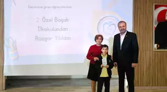 Aydın Özel Başak Koleji 4. sınıf öğrencisi 'Dünya Pİ Günü Matematik Yarışması'nda Aydın 2.'si oldu