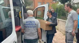 Antalya'da çıkan yangında 2 aylık bebek hayatını kaybetti