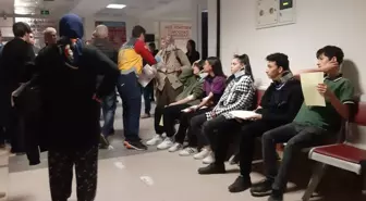 Antalya'da Öğrenci Servisi ile Minibüs Çarpıştı: 8 Öğrenci ve 1 Sürücü Yaralandı