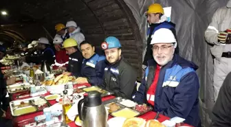 Bakan Işıkhan, maden işçileriyle iftar yaptı