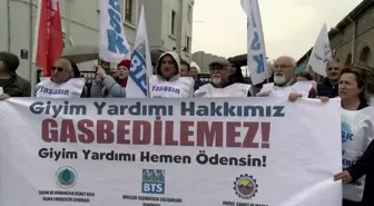 Kamu Emekçileri Giyim Yardımı Hakkı İçin Açıklama Yaptı