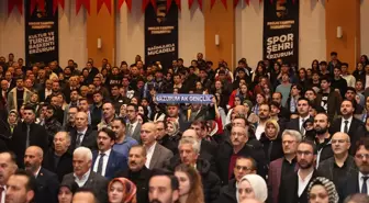 Mehmet Sekmen, Erzurum Büyükşehir Belediye Başkan adayı olarak 204 projeyi tanıttı