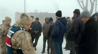 Bitlis'te Ağıl Çökmesi Sonucu 20 Küçükbaş Hayvan Telef Oldu