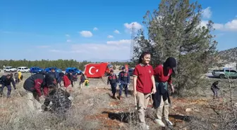 Konya'da Orman Haftası etkinlikleri kapsamında fidanlar toprakla buluştu