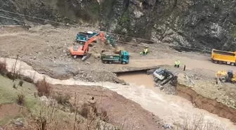 Şırnak-Uludere kara yolu yeniden ulaşıma açıldı