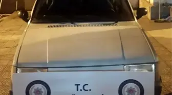 Gaziantep'te Durdurulan Araç Çalıntı Çıktı, 2 Kişi Gözaltına Alındı