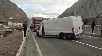 Erzurum-Artvin karayolu çalışması sürücülere zor anlar yaşatıyor