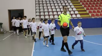 Amasya'da Down Sendromu Farkındalık Günü etkinliği: Down sendromlu çocuklarla futsal maçı yapıldı