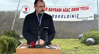 OMÜ'de Bahar Bayramı Ağaç Dikme Töreni Gerçekleştirildi