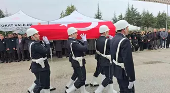 Tokat'ta Kalp Krizi Geçiren Polis Memuru Sivas'ta Defnedilecek