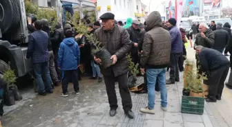 Yozgat'ta 21 Mart Dünya Ormancılık Günü kapsamında 30 bin fidan dağıtıldı