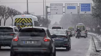 Ankara'da Kar Yağışı Devam Ediyor