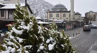 Kar Yağışı Gümüşhane, Giresun, Trabzon ve Ordu'da Etkili Oldu