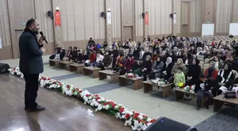 Midyat'ta Namaz Konulu Konferans Düzenlendi