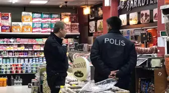 Akyazı'da markette çalışan çocuk kıyma makinesine elini kaptırdı