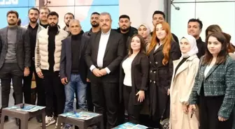 AK Parti Diyarbakır Büyükşehir Belediye Başkan Adayı Mehmet Halis Bilden, Dicle Üniversitesi öğrencileriyle buluştu