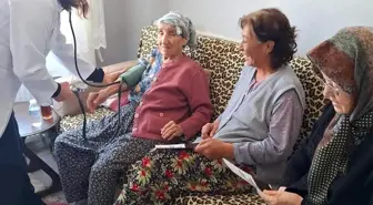 Babaeski'de Yaşlılara Saygı Haftası kapsamında sağlık kontrolleri yapıldı