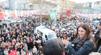 AK Parti Genel Başkan Yardımcısı Çiğdem Karaaslan, Atakum'da Büyük Buluşma Gerçekleştirdi