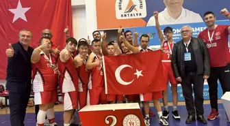 Down Sendromlu Milli Basketbol Takımı İkinci Oldu