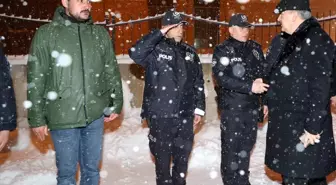 Erzurum Emniyet Müdürü Kadir Yırtar, polis merkezi personeli ile sahurda buluştu
