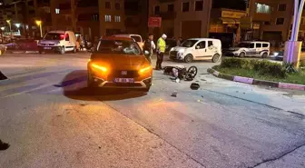 Karabük'te otomobil ile motosikletin çarpışması sonucu 1 kişi yaralandı