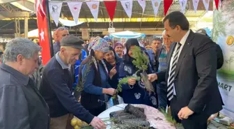 Orman Haftası etkinlikleri kapsamında Dalaman'da fidan dağıtımı gerçekleştirildi