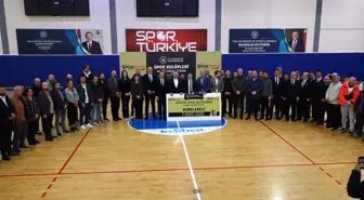 Kırklareli'nde Amatör Spor Kulüplerine 7 Milyon Nakdi Yardım