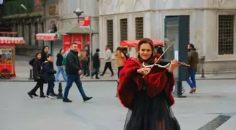 Barış Manço'nun 'Kara Sevda'sı Canan Anderson yorumuyla müzikseverlerle buluştu
