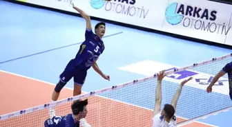 Halkbank, 2024 Erkekler AXA Sigorta Kupa Voley'de şampiyon oldu